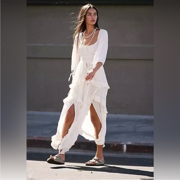 Free People In Your Dreams Maxi Dress Ivory Smocked size S NWT SOLD OUT - Picture 1 of 16